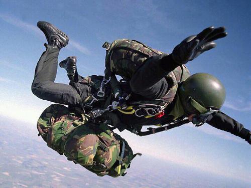 7FD98DB2-3A4D-4941-ADB5-5D430C018BC9