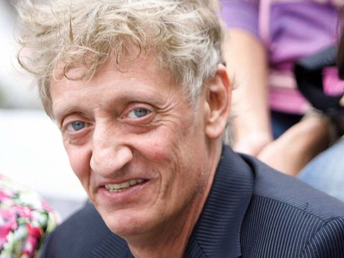 E6830B51-8074-44C0-A87C-3865560FE0FA