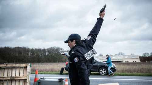 698DB78D-DC51-4E45-9A19-967D54F9247A