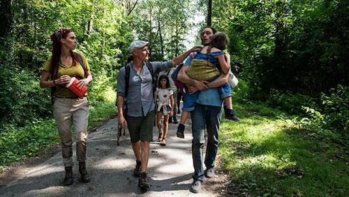 9C83FD89-5B78-4F0C-B370-6958C925E76D